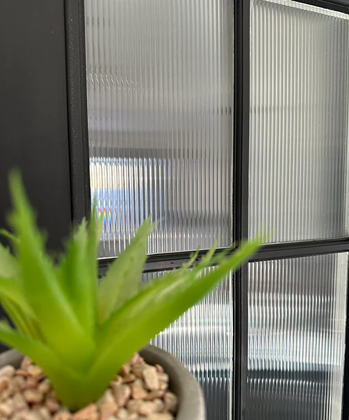 Evoke® Thin Reeded Window Film