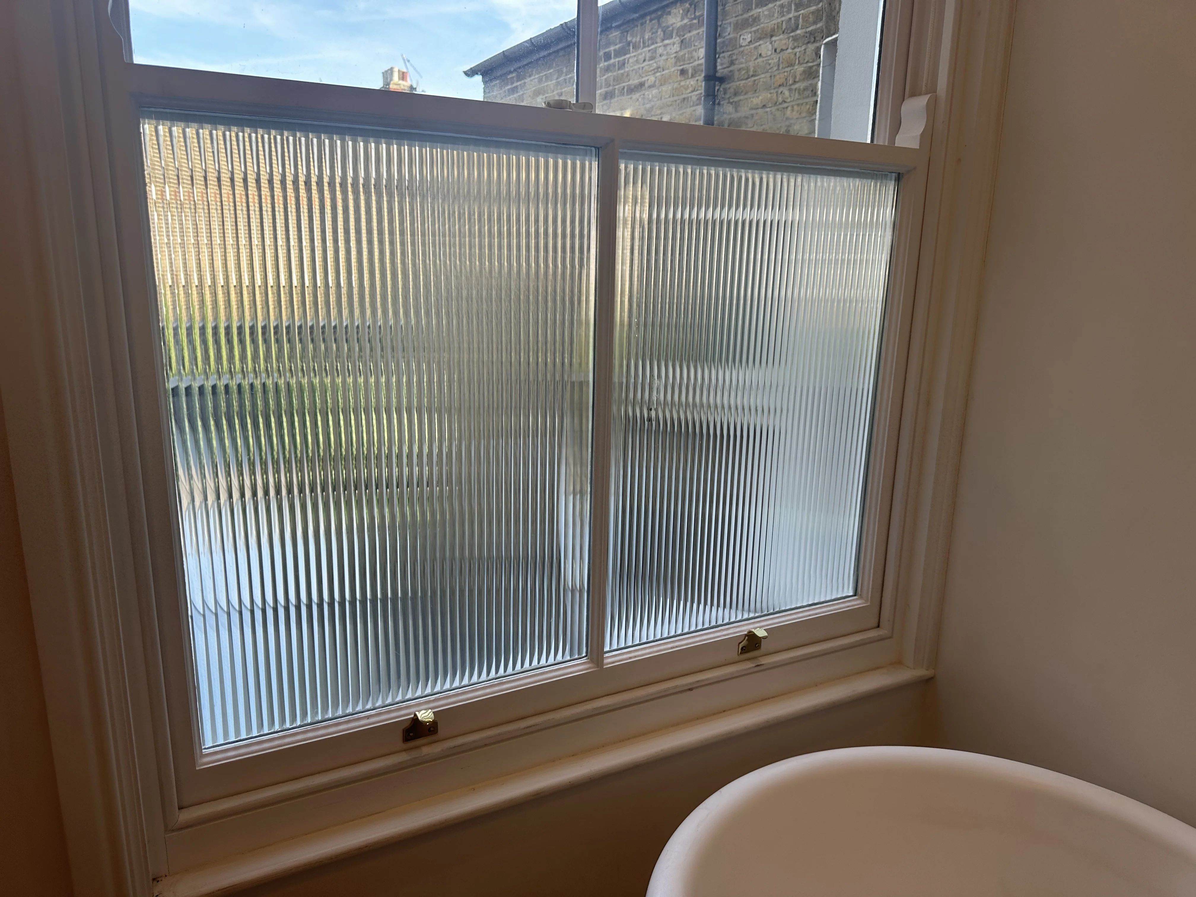 Evoke® Reeded Window Film | Full Roll | 1.5m x 30m - Image 8
