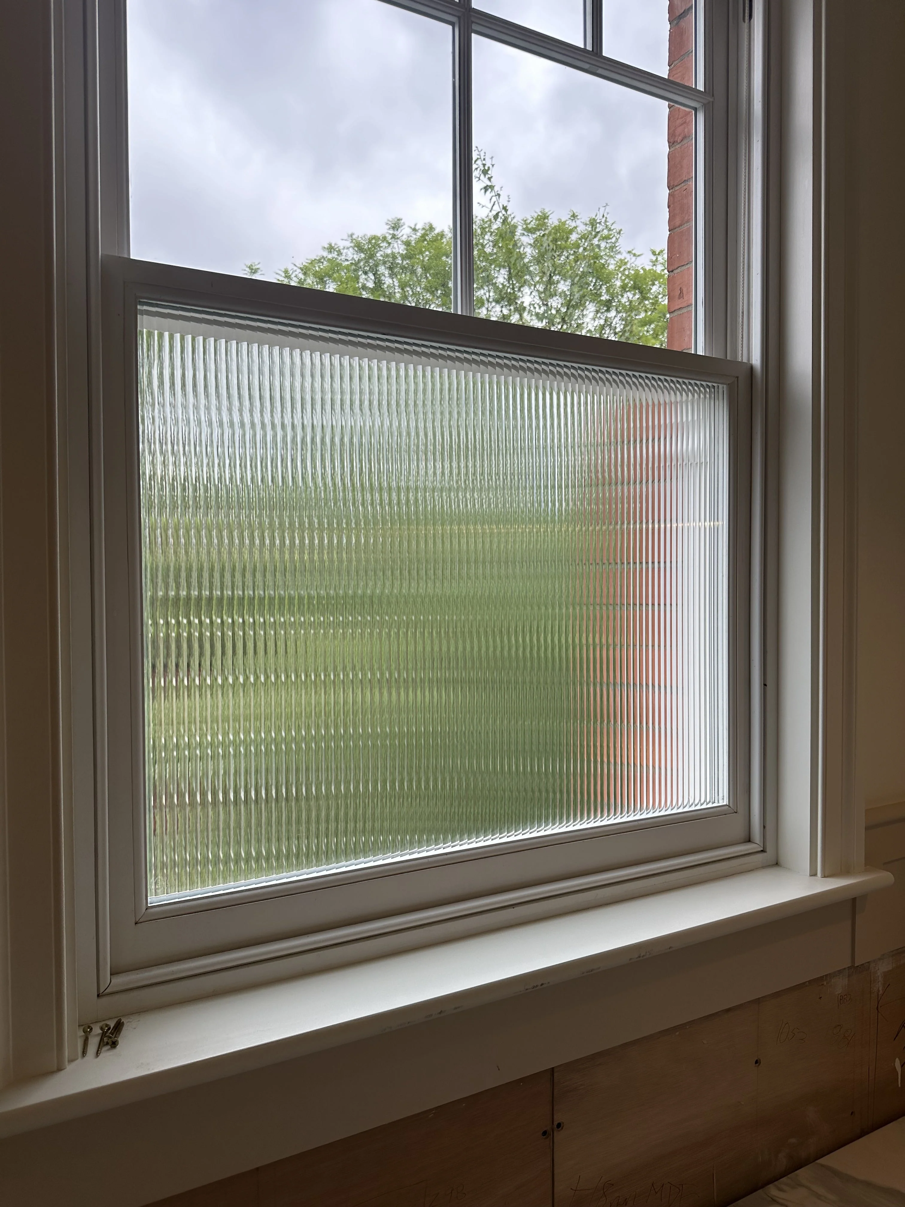 Evoke® Reeded Window Film | Full Roll | 1.5m x 30m - Image 18
