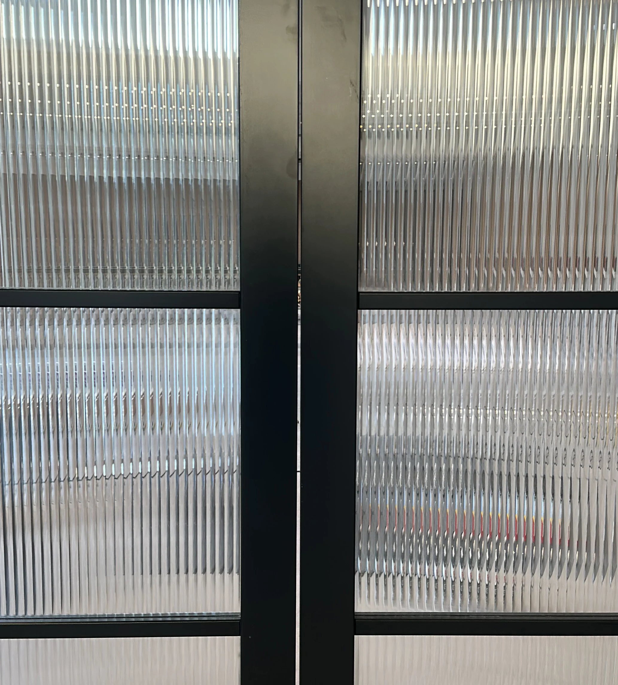 Evoke Reeded Window Film | Full Roll | 1.5m x 30m - Image 24