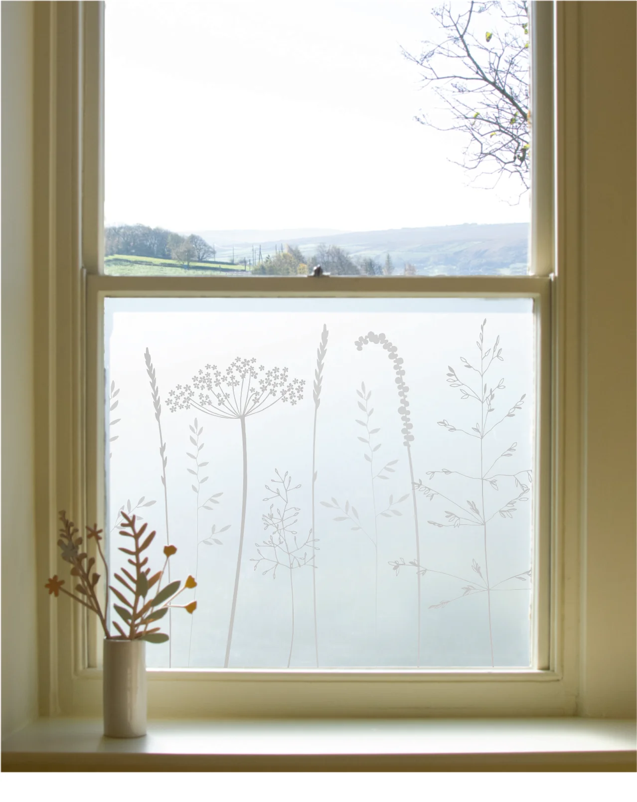 In the Tall Grass - Hannah Nunn Designer Film - Image 5