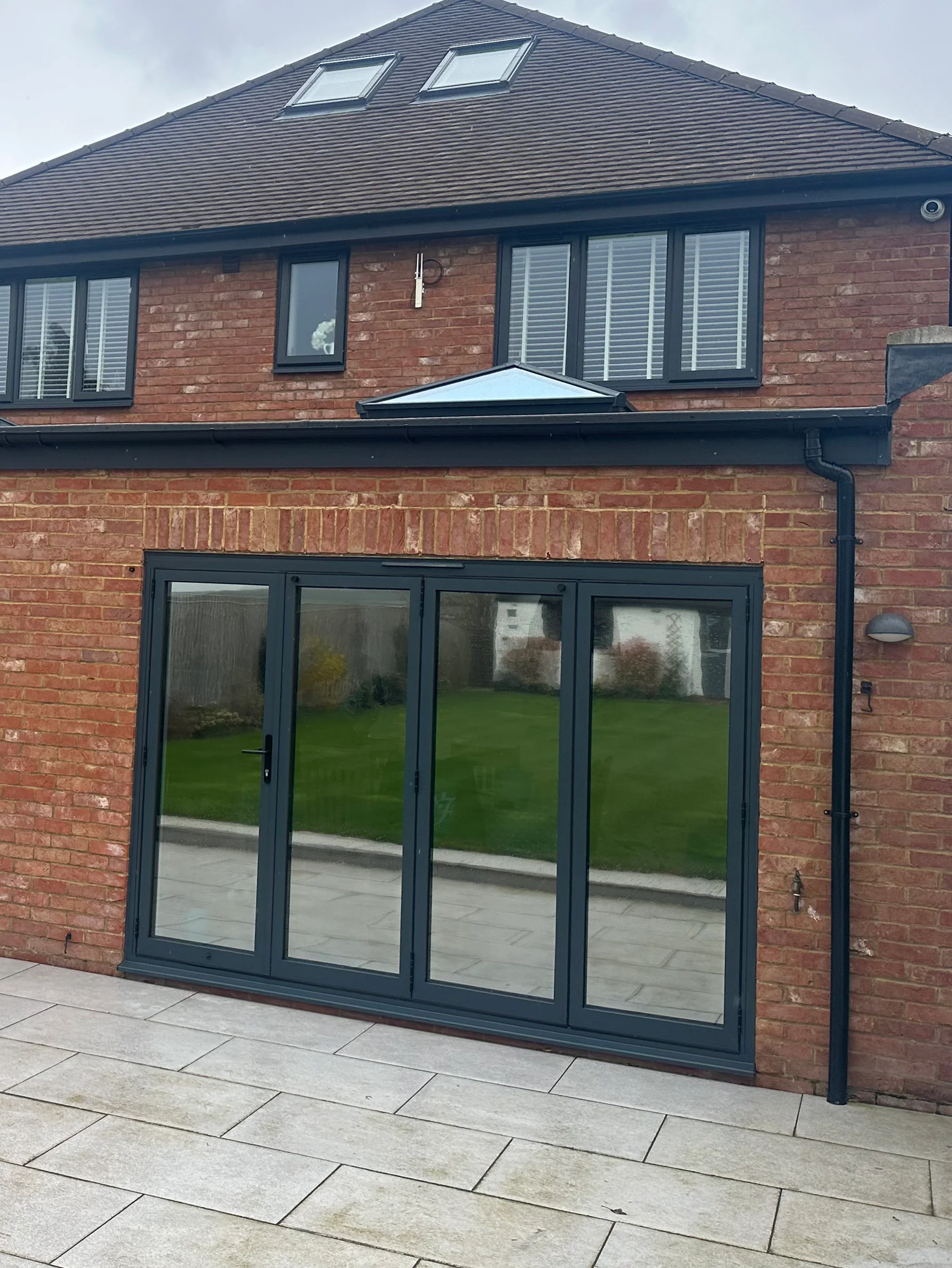 Medium Reflective Silver - Conservatory Window Film - Image 6