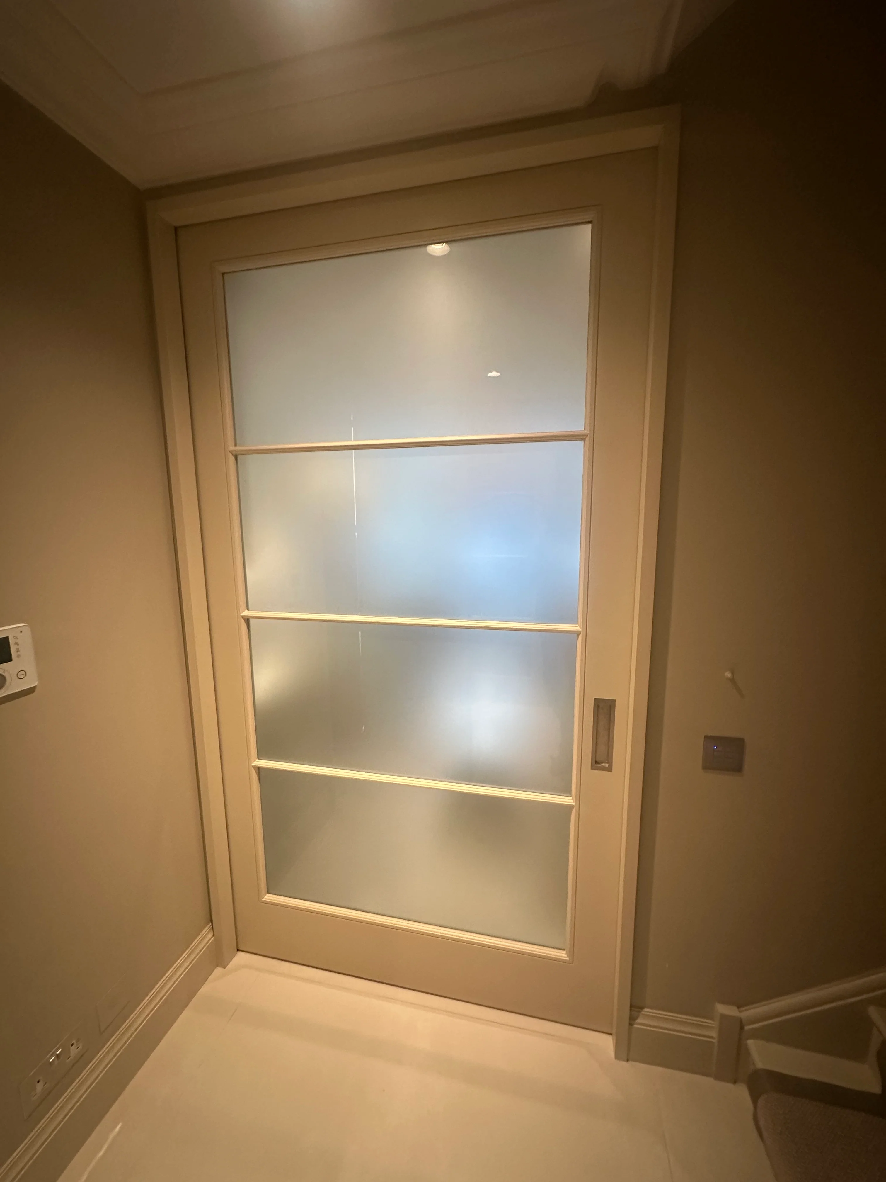 Silver Etch Frosted Film - Privacy Window Film - Image 4