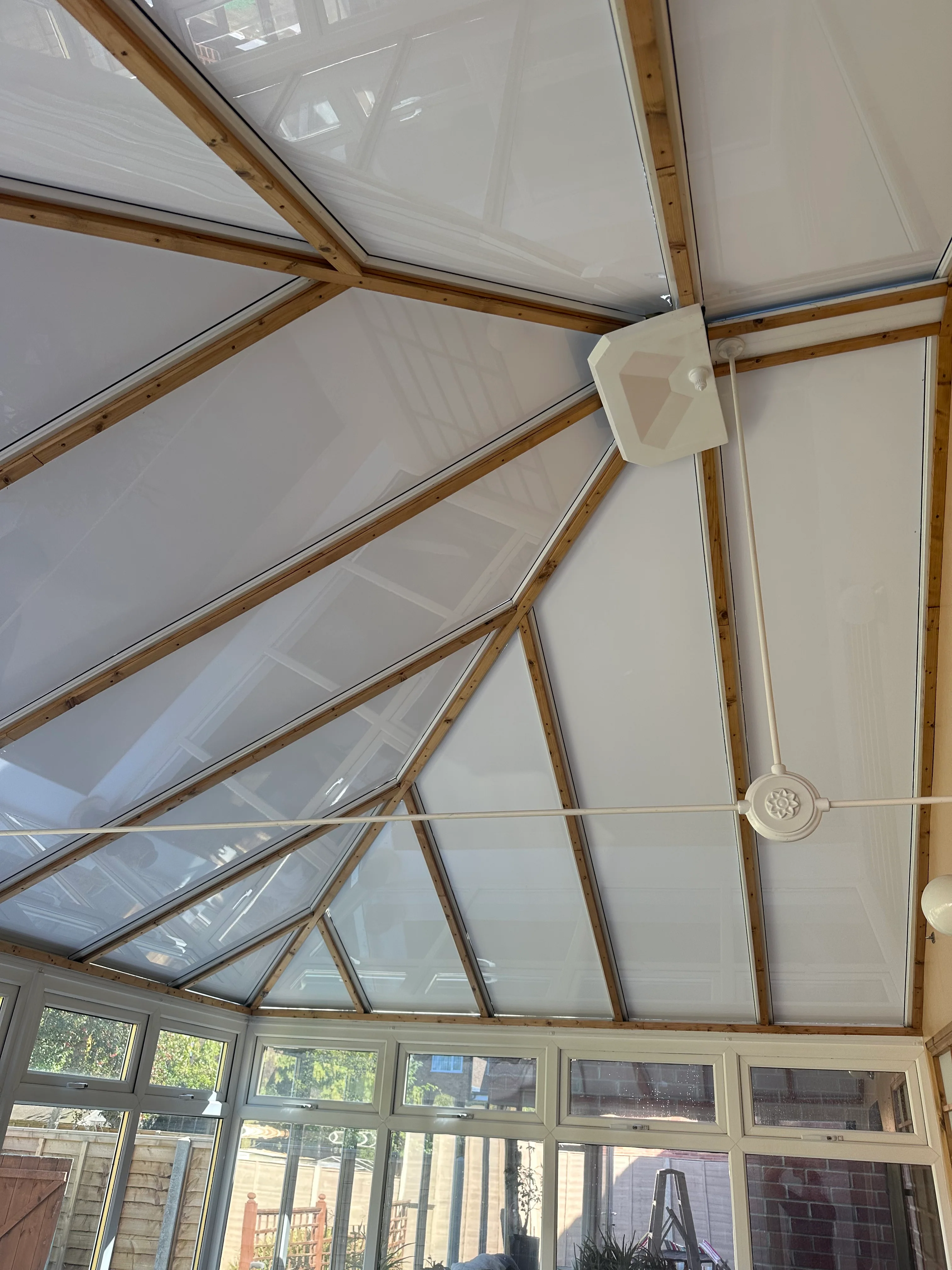 White - Cut to size colour 4200 - Image 6