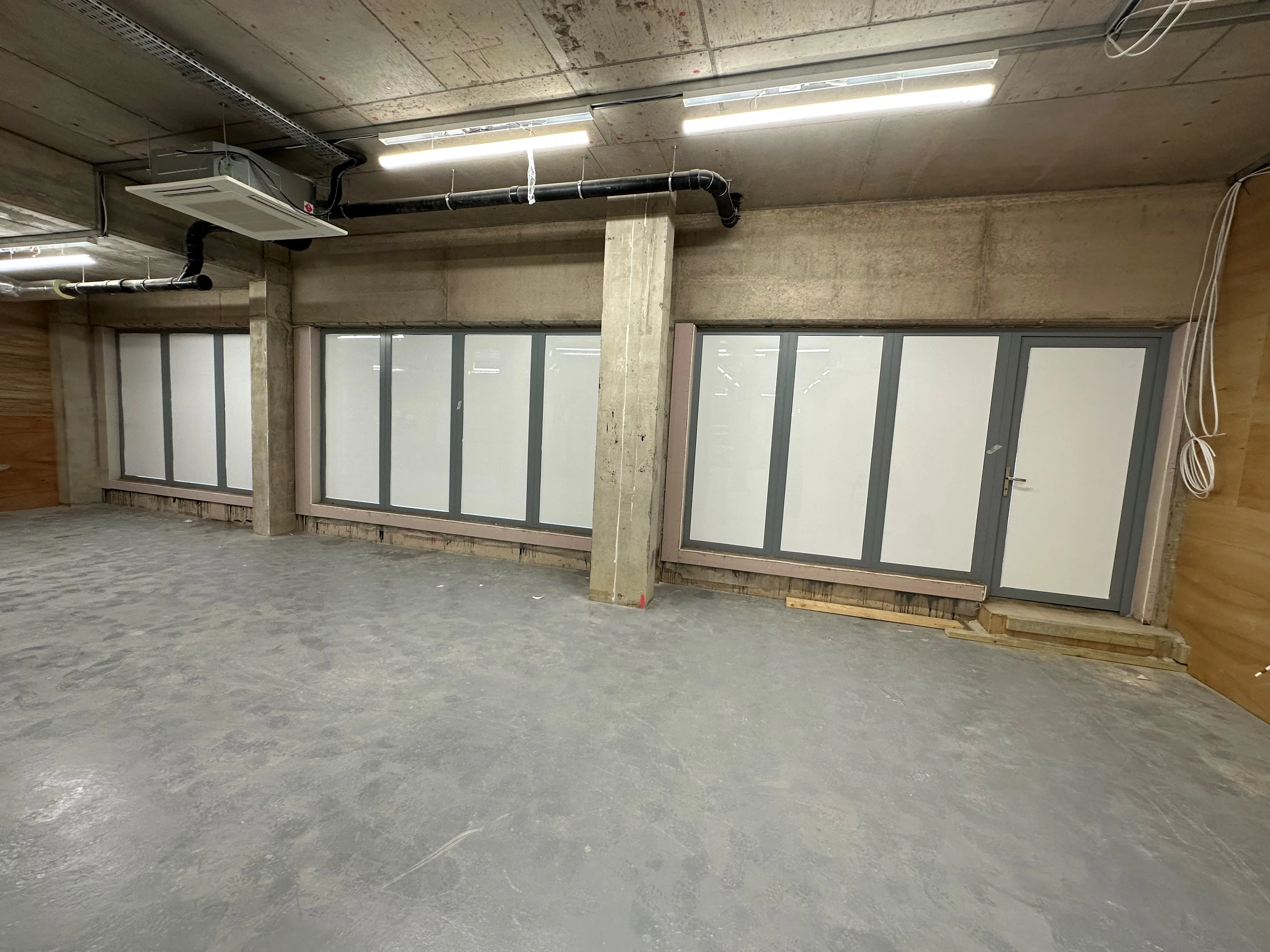 White - Cut to size colour 4200 - Image 7